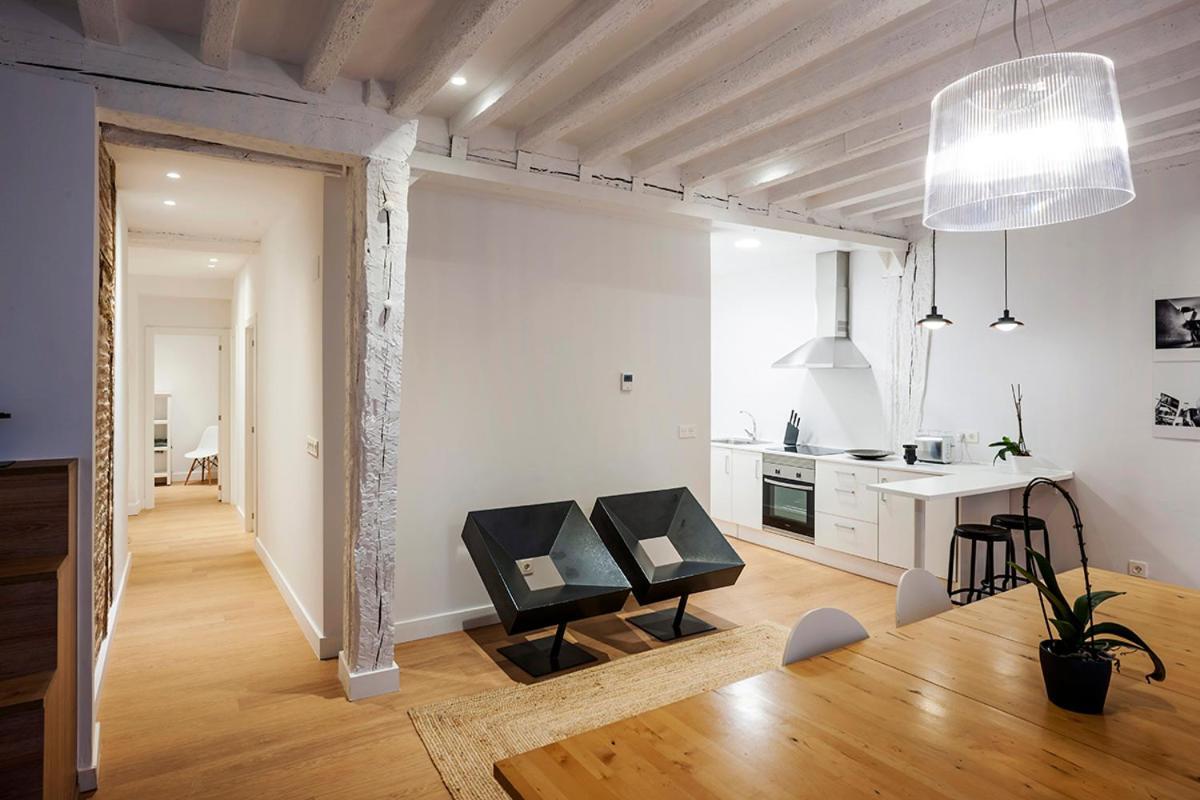 Apartamento Minimalista En El Corazon De Bilbao Exterior foto