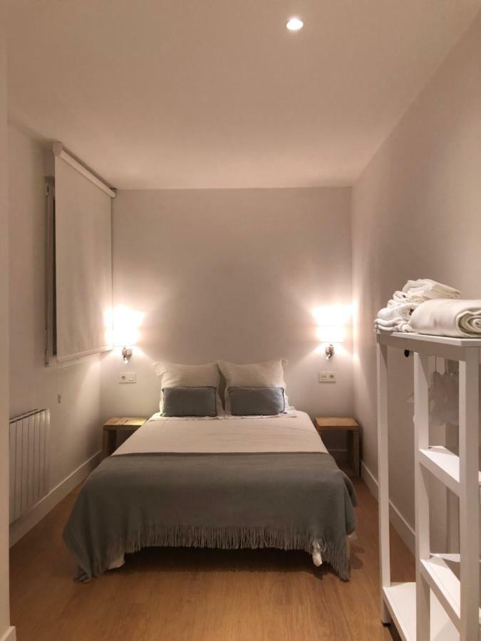Apartamento Minimalista En El Corazon De Bilbao Exterior foto